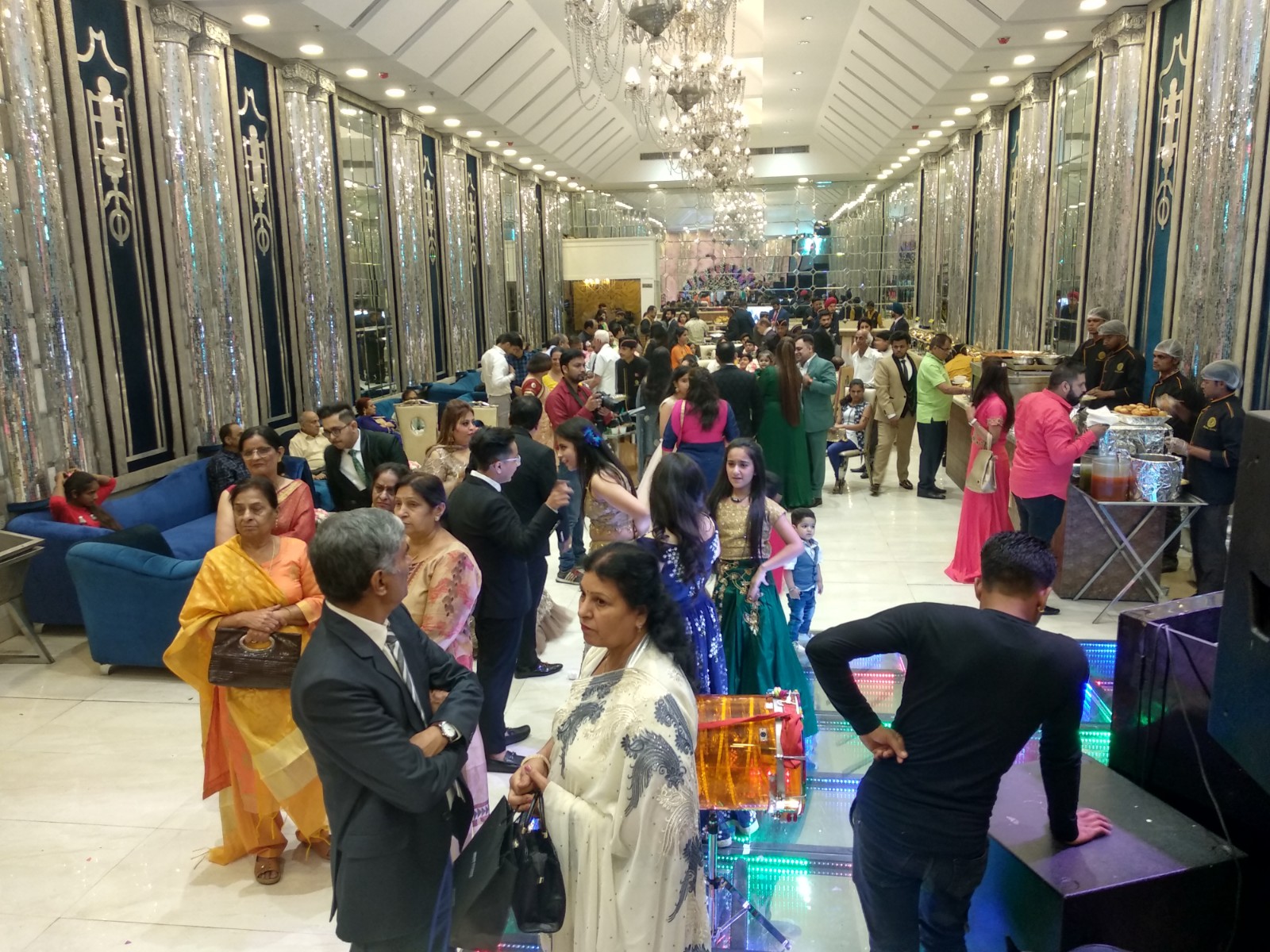 インド人プロデュースー