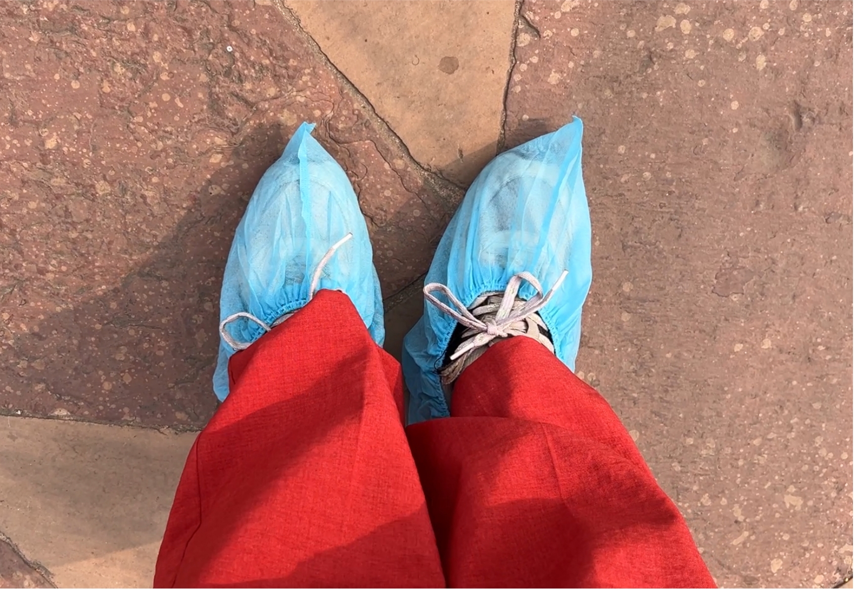 タージ・マハルのシューズカバー